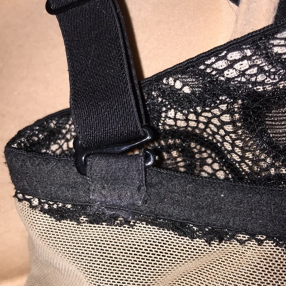 Unique Lace Bra - Picture 6 of 10